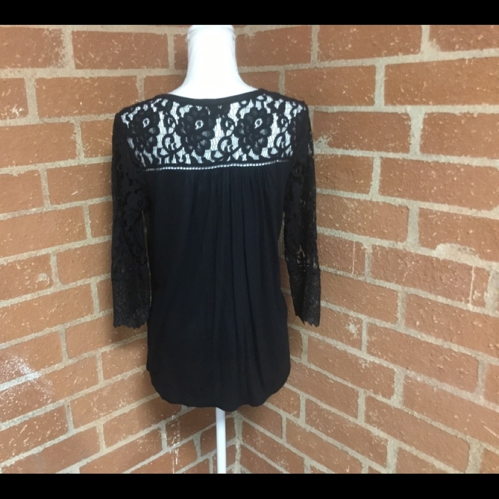 Lucky Brand top - Picture 3 of 6